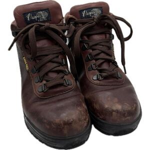 Vintage Vasque Women's Brown and Burgundy Hiking Boots Sz 6